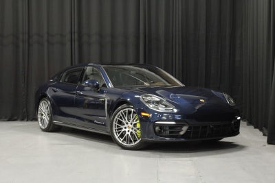 2023 Porsche Panamera 4 E-Hybrid Executive