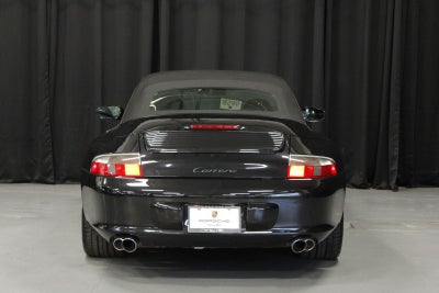2003 Porsche 911 Carrera