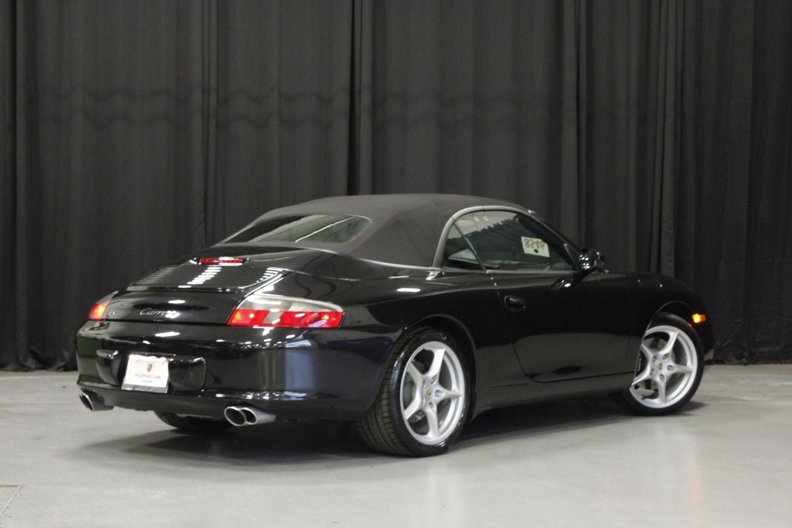 2003 Porsche 911 Carrera