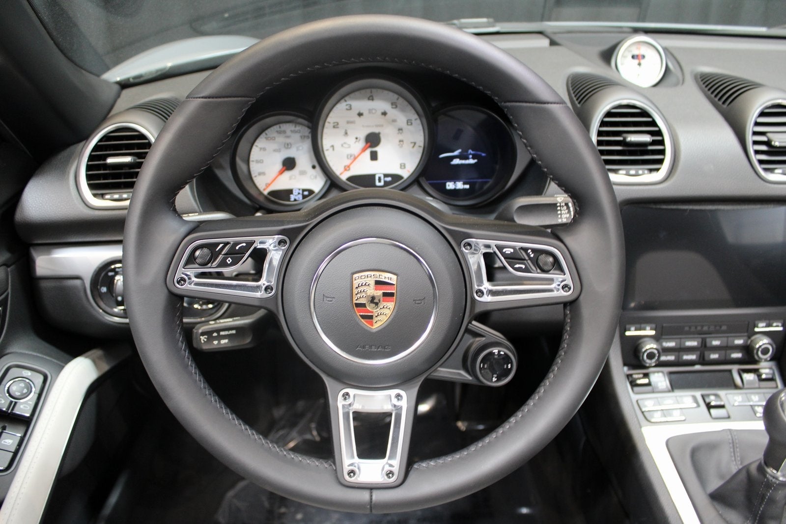 2024 Porsche 718 Boxster Style Edition