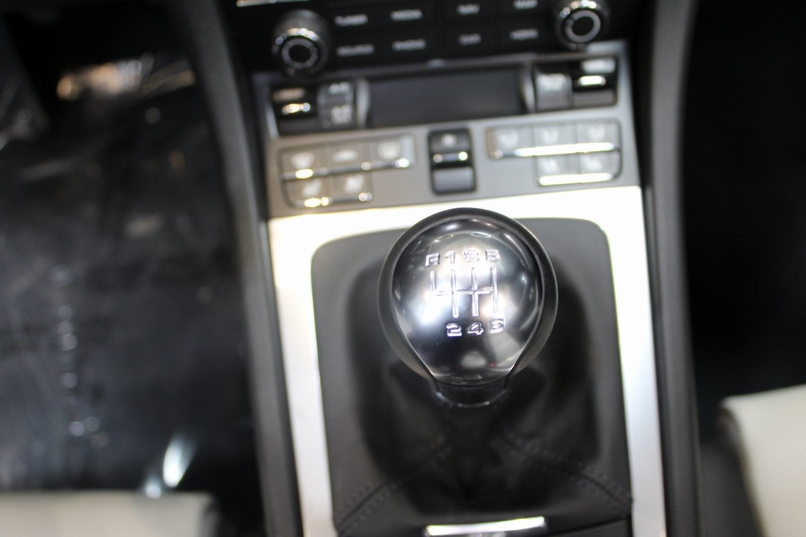 2024 Porsche 718 Boxster Style Edition