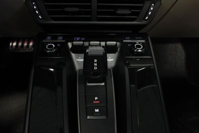 2025 Porsche 911 Carrera Cabriolet