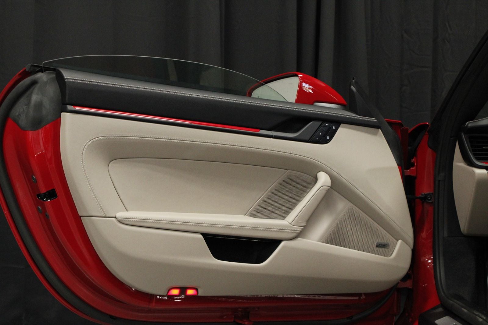 2025 Porsche 911 Carrera Cabriolet