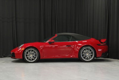 2025 Porsche 911 Carrera Cabriolet