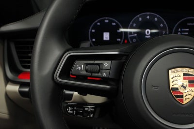 2025 Porsche 911 Carrera Cabriolet