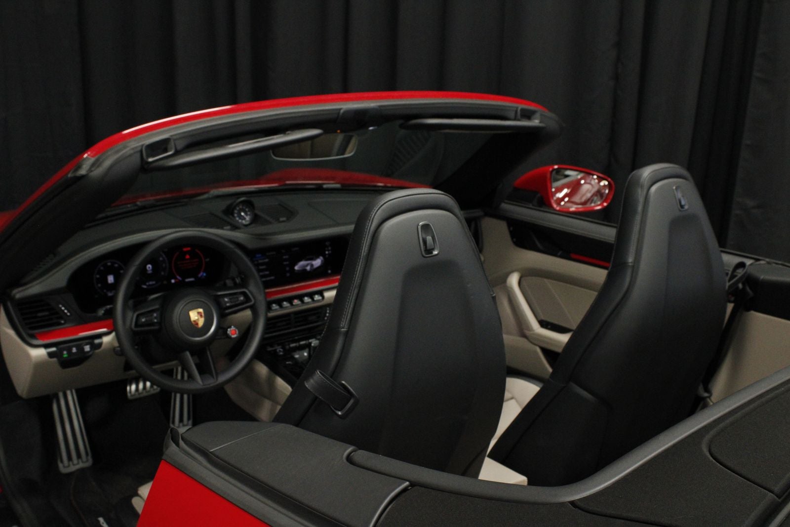 2025 Porsche 911 Carrera Cabriolet
