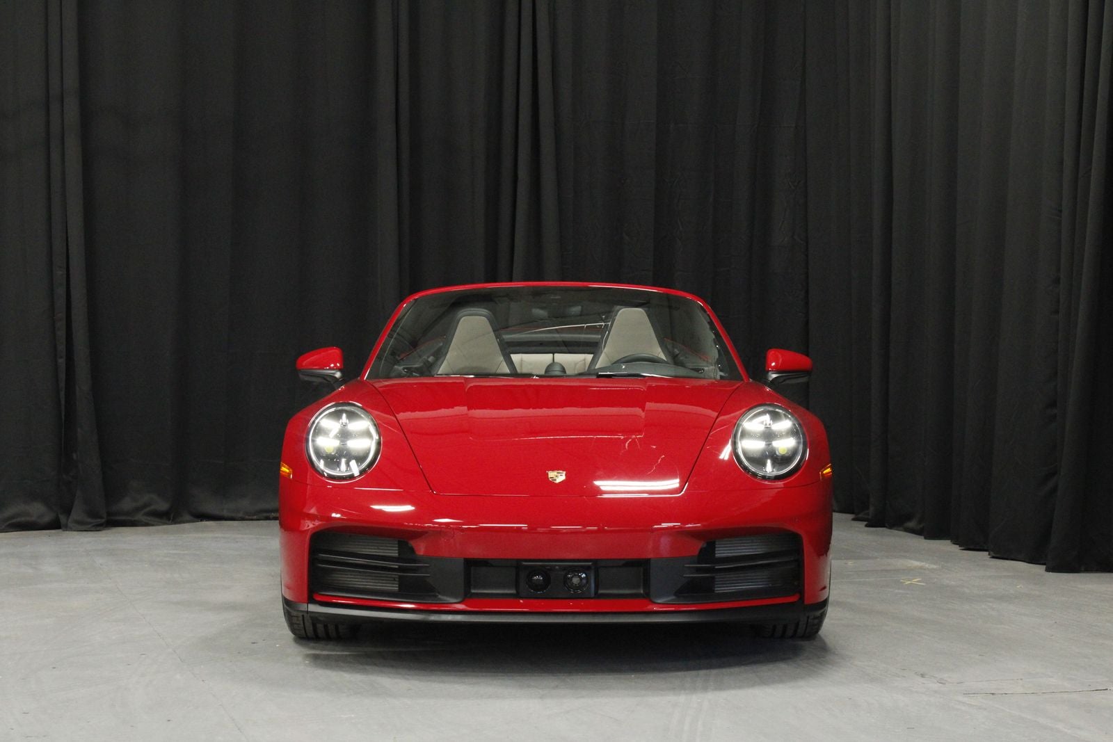 2025 Porsche 911 Carrera Cabriolet