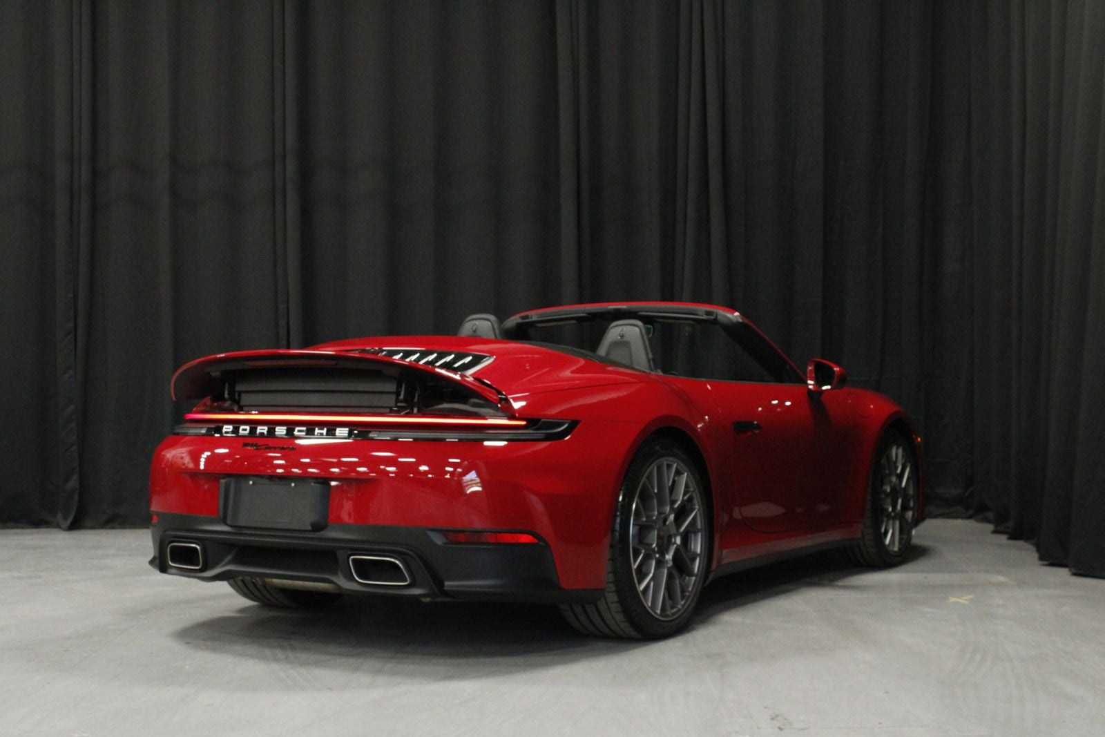 2025 Porsche 911 Carrera Cabriolet