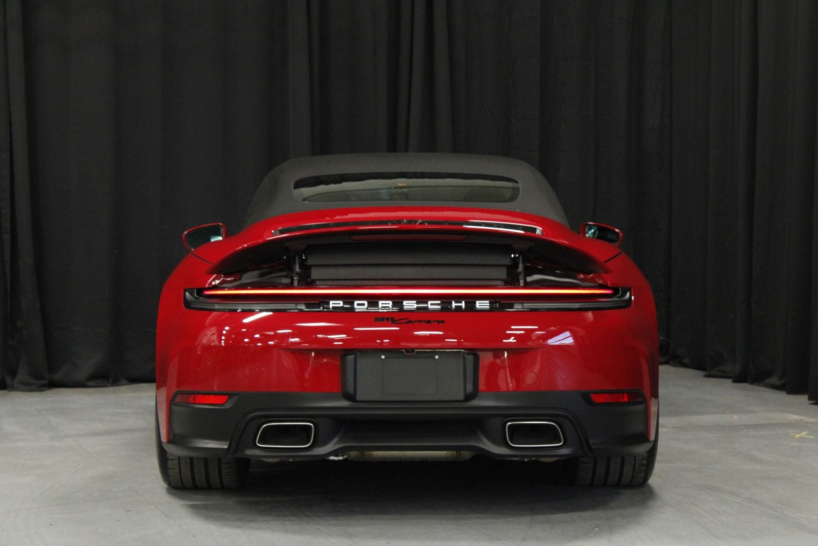 2025 Porsche 911 Carrera Cabriolet