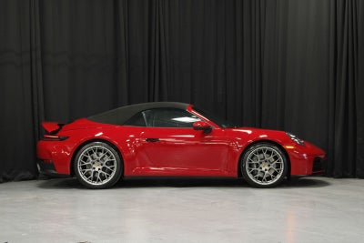 2025 Porsche 911 Carrera Cabriolet