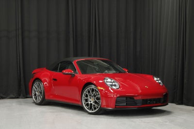 2025 Porsche 911 Carrera Cabriolet