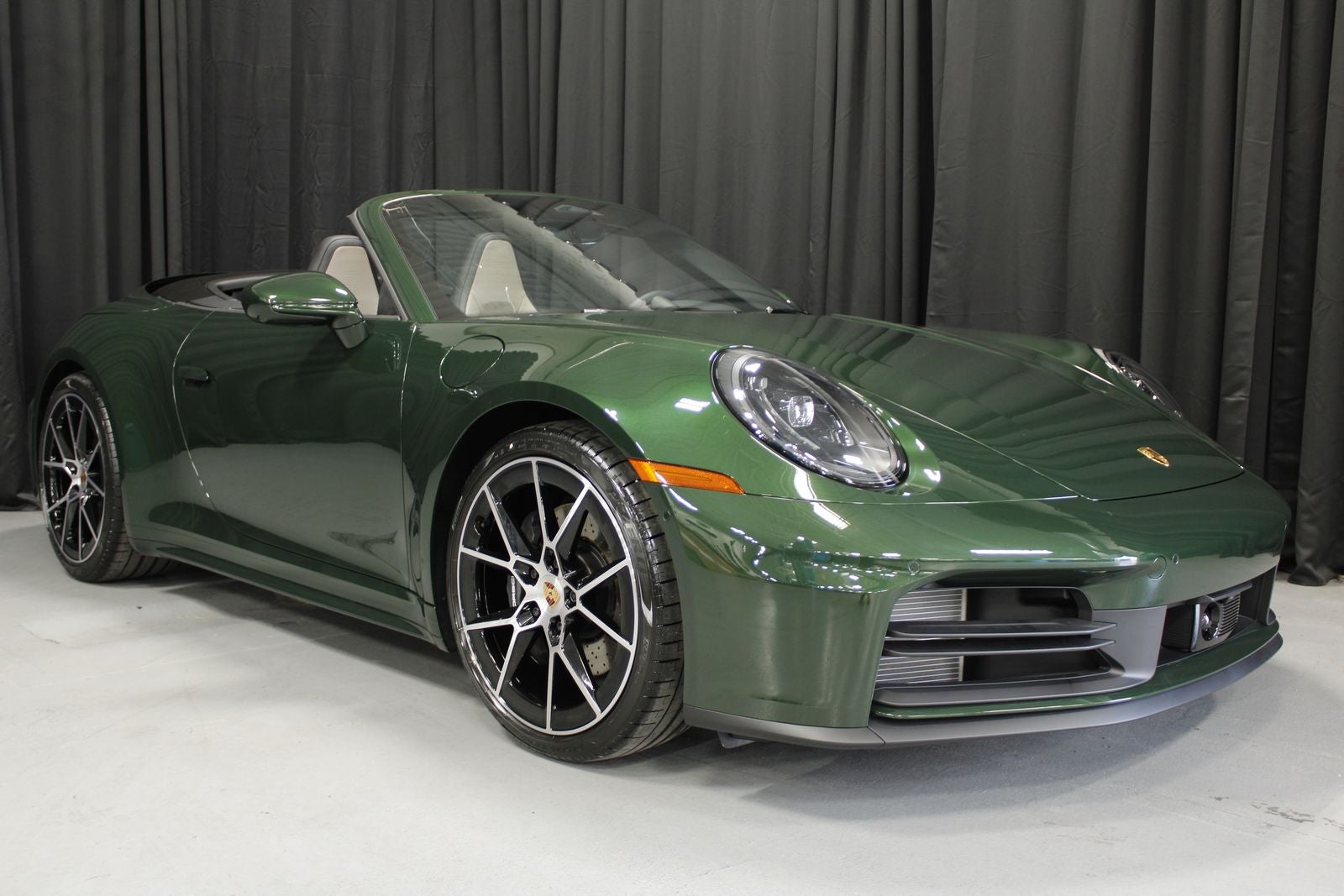 2026 Porsche 911 Carrera