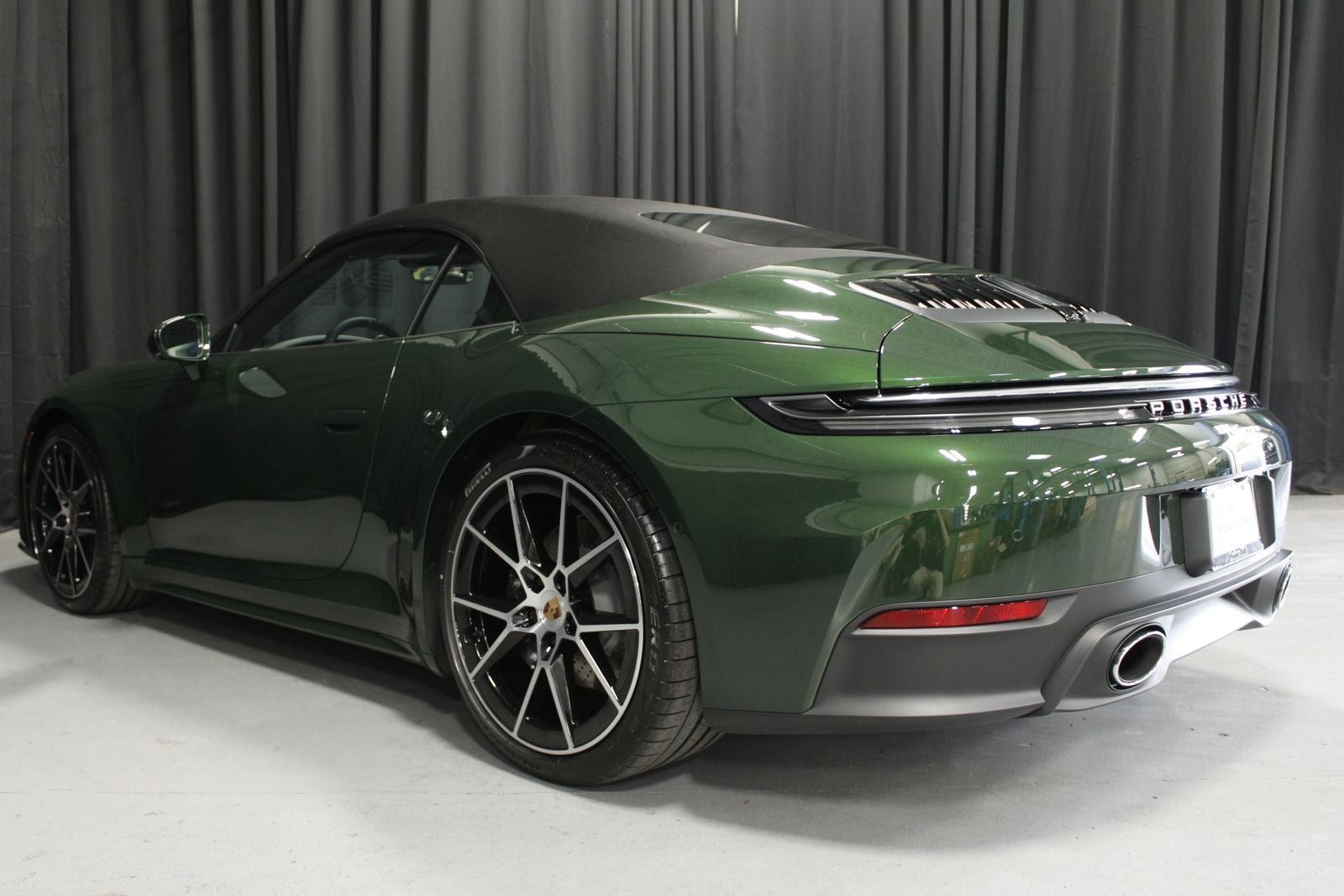 2026 Porsche 911 Carrera