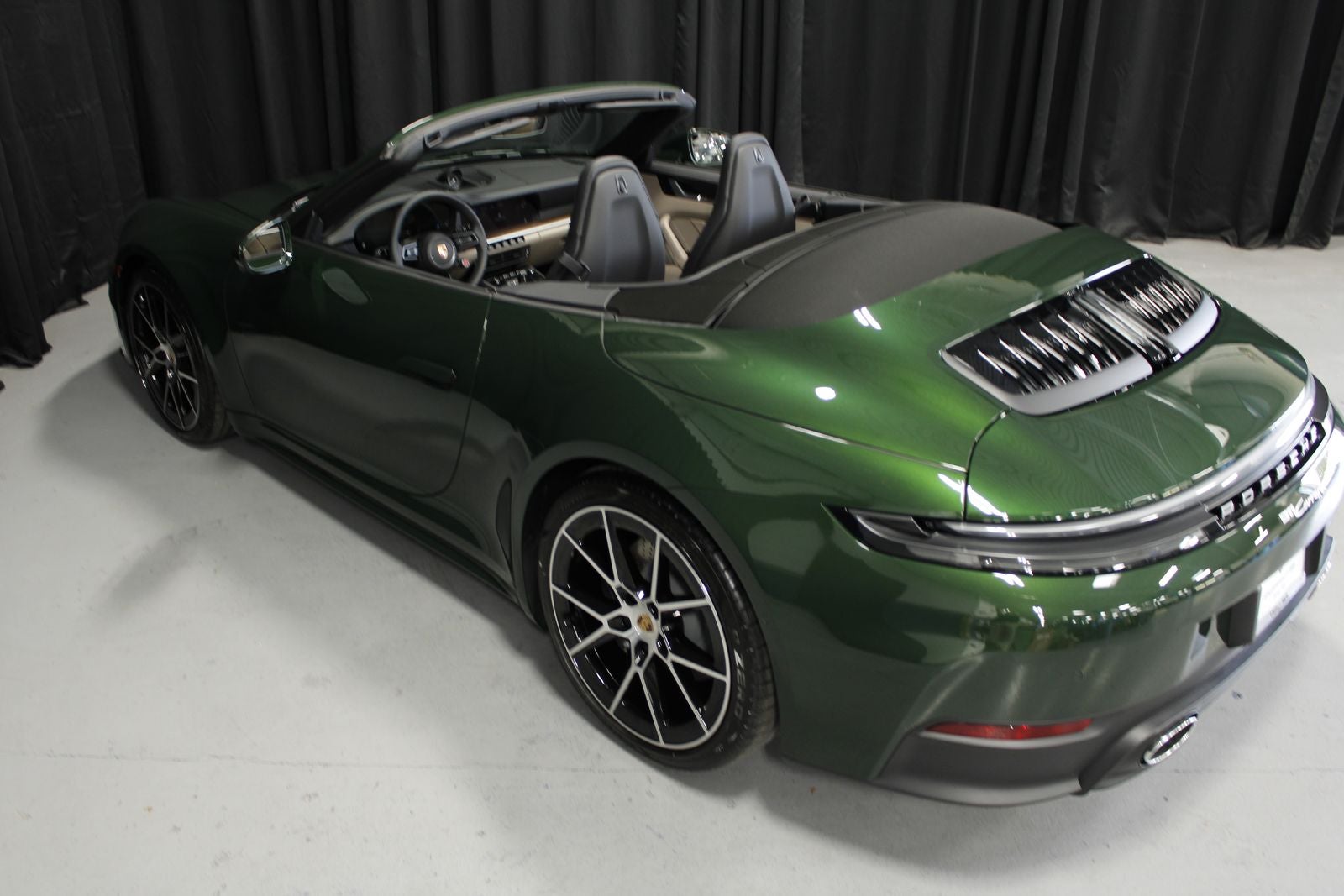 2026 Porsche 911 Carrera