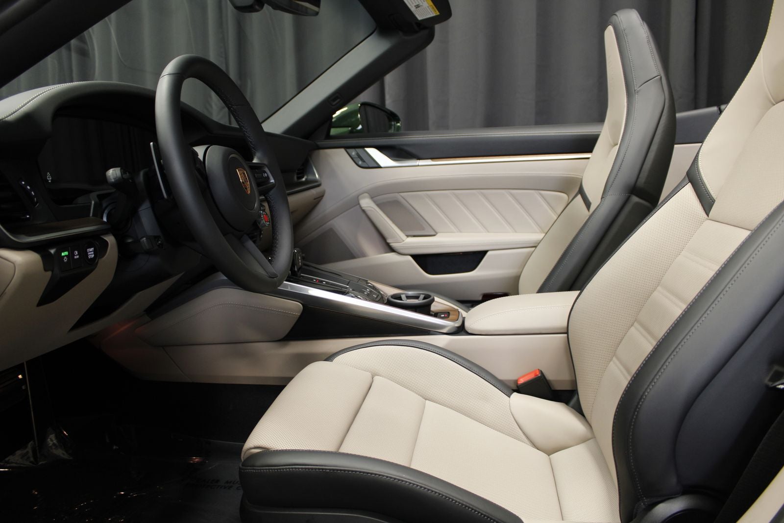 2026 Porsche 911 Carrera