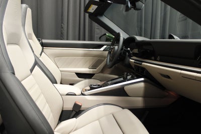 2026 Porsche 911 Carrera