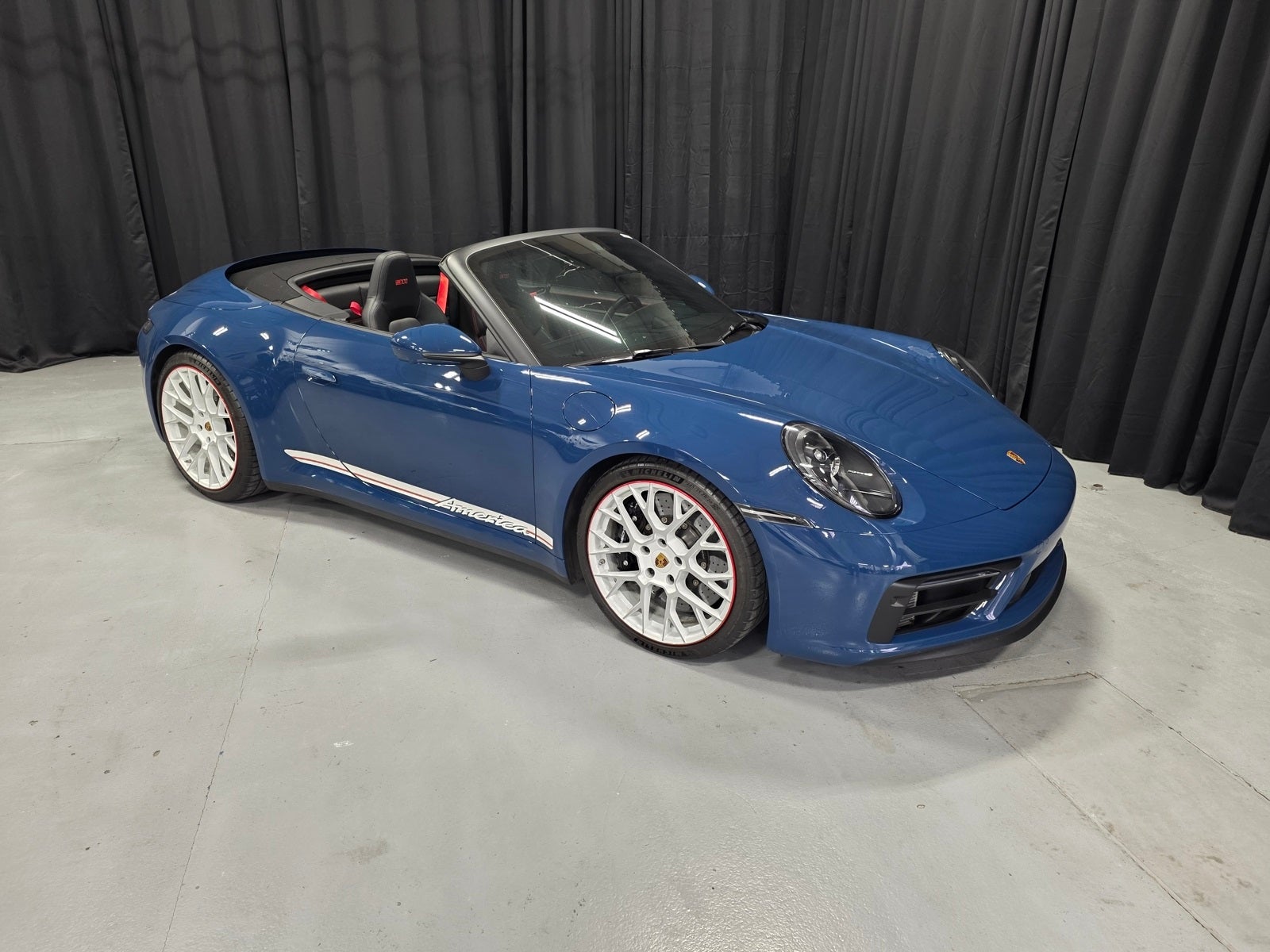 2023 Porsche 911 Carrera GTS