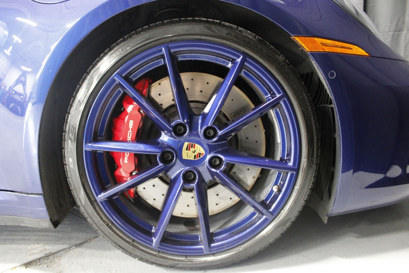 2024 Porsche 911 Carrera 4 GTS Cabriolet