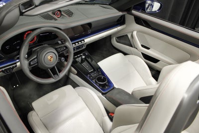 2024 Porsche 911 Carrera 4 GTS Cabriolet