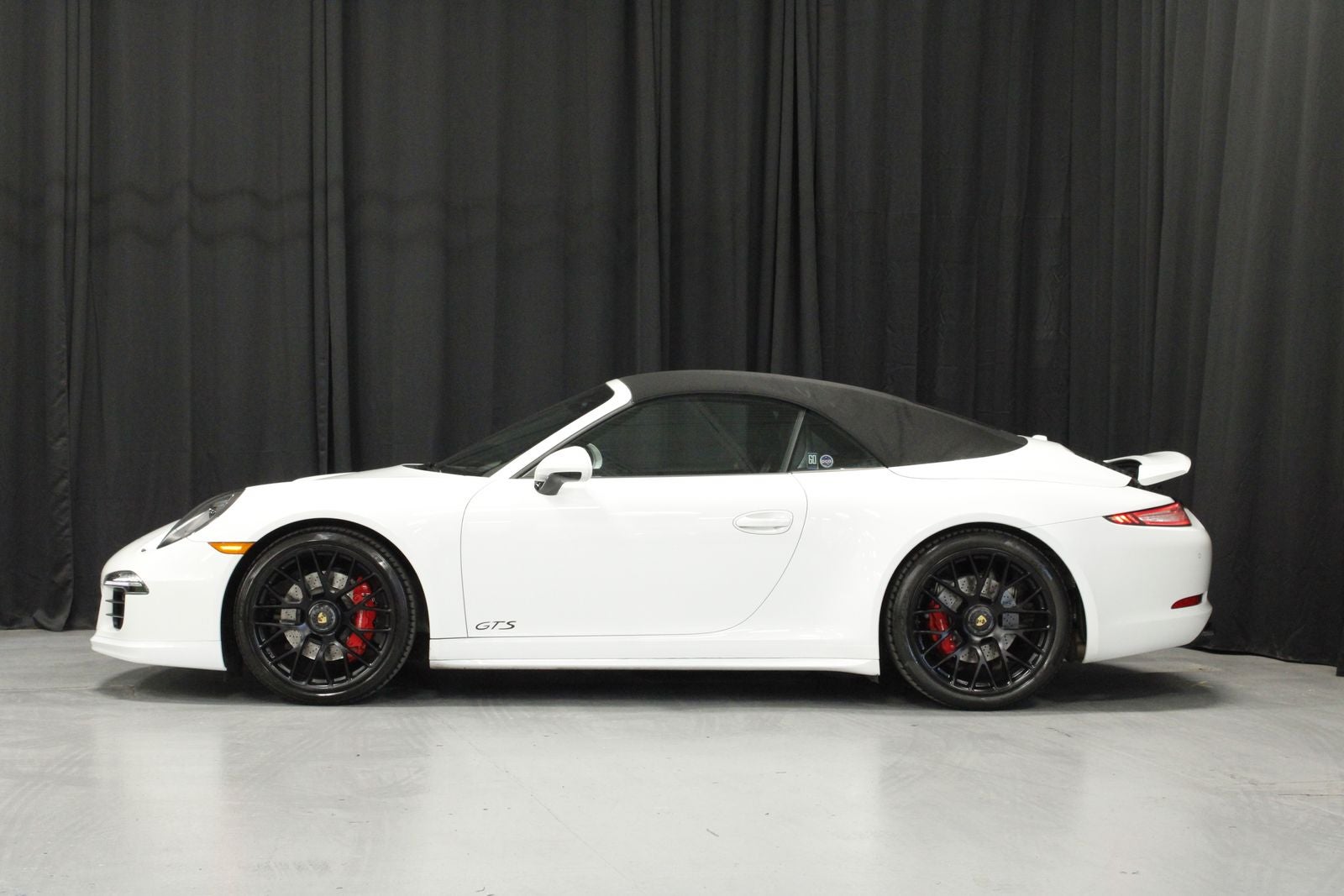 2016 Porsche 911 Carrera GTS Cabriolet