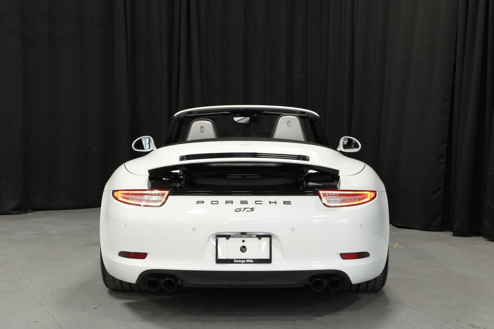 2016 Porsche 911 Carrera GTS Cabriolet