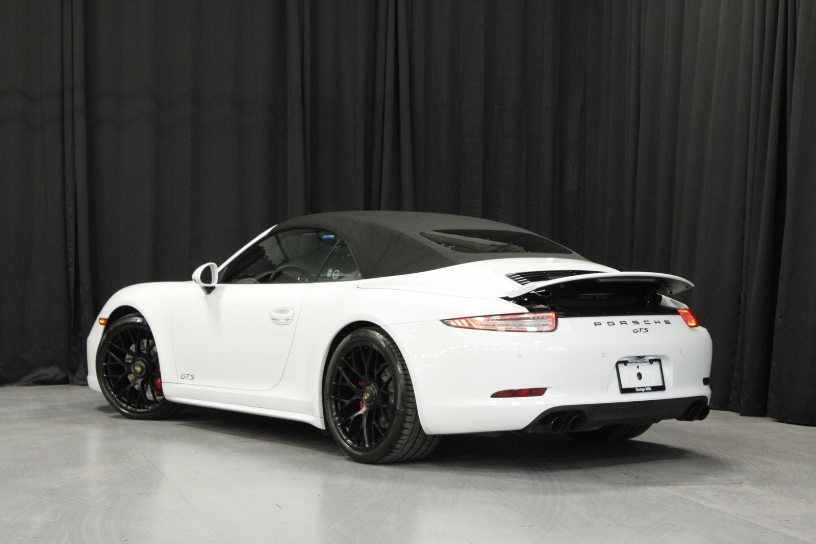2016 Porsche 911 Carrera GTS Cabriolet