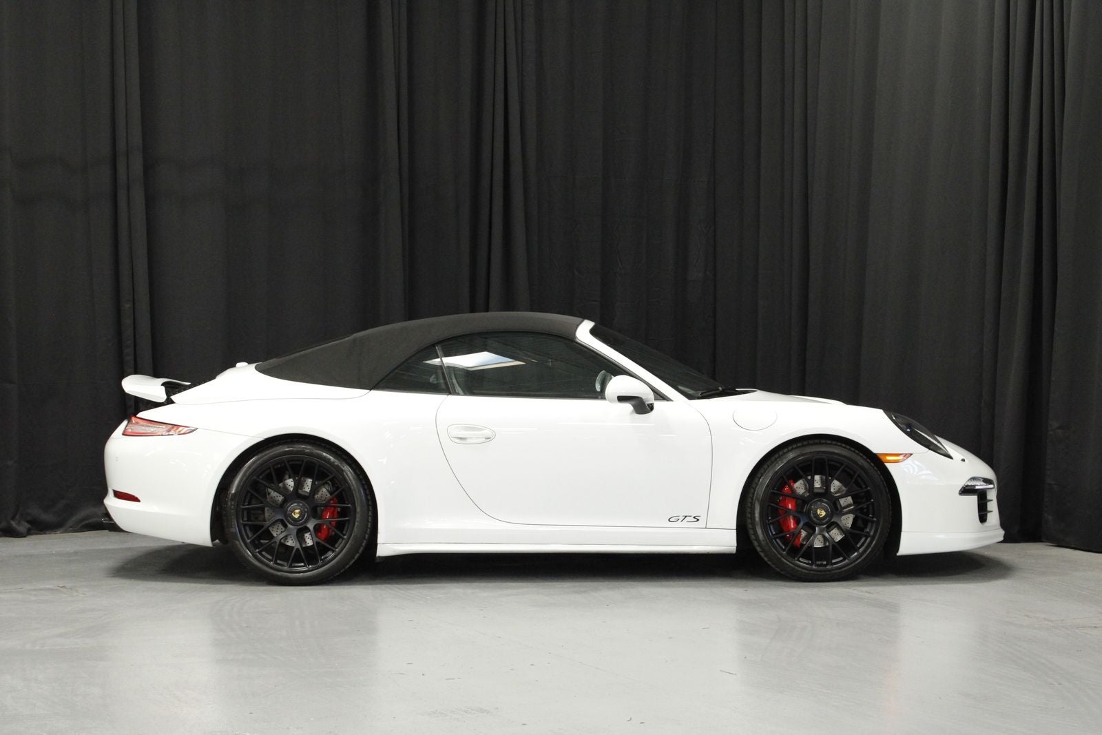 2016 Porsche 911 Carrera GTS Cabriolet