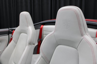 2024 Porsche 911 Carrera 4 GTS