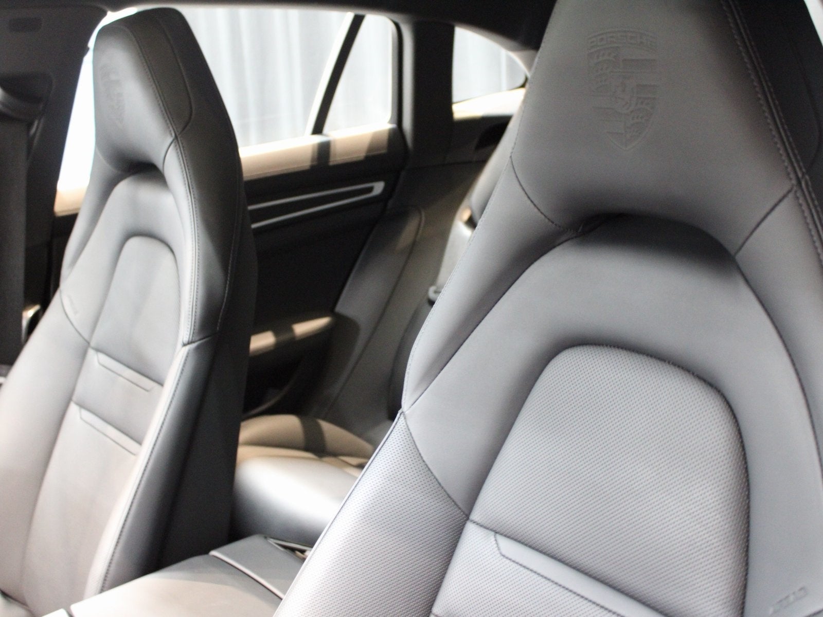 2023 Porsche Panamera E-Hybrid Sport Turismo 4