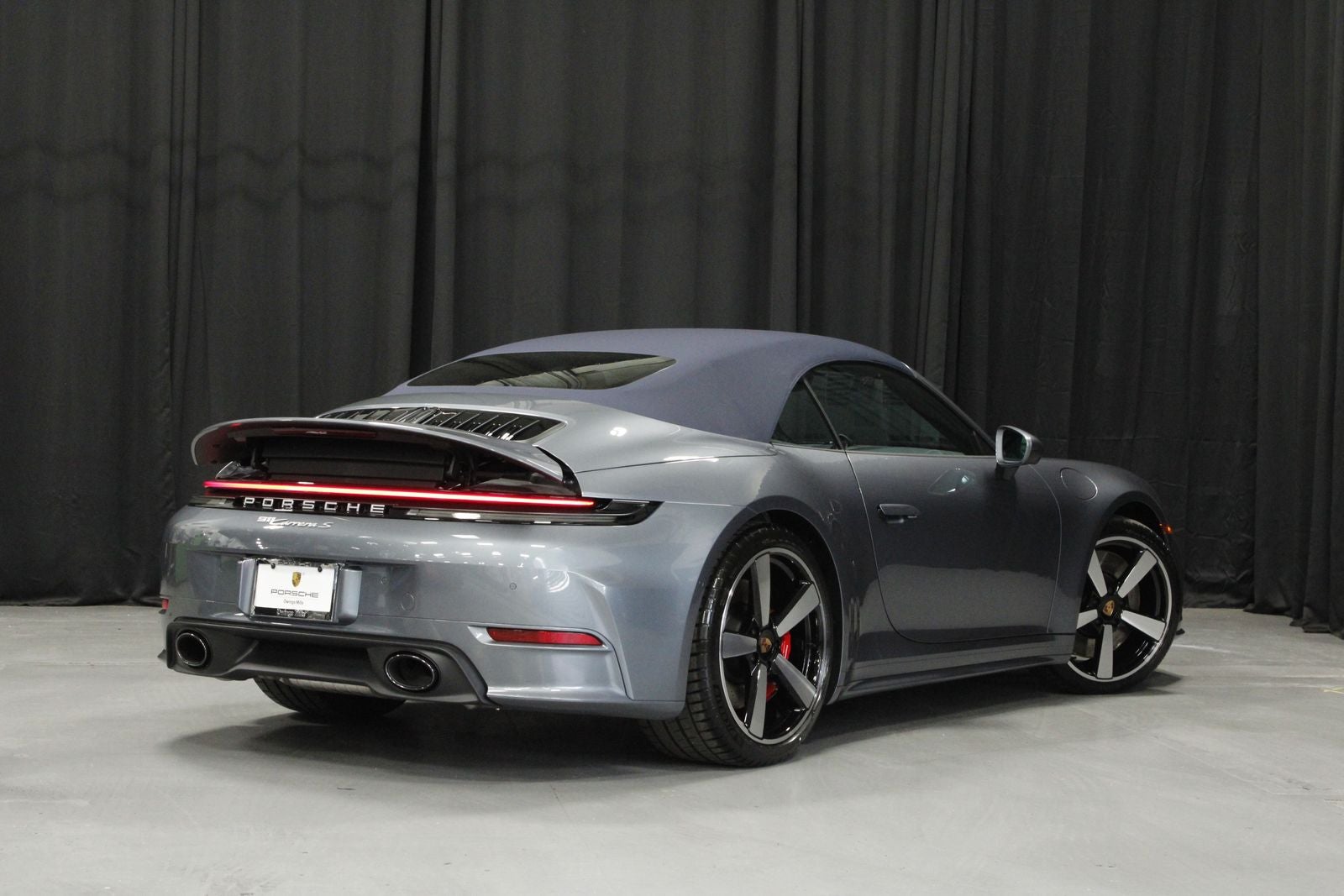 2026 Porsche 911 Carrera S Cabriolet