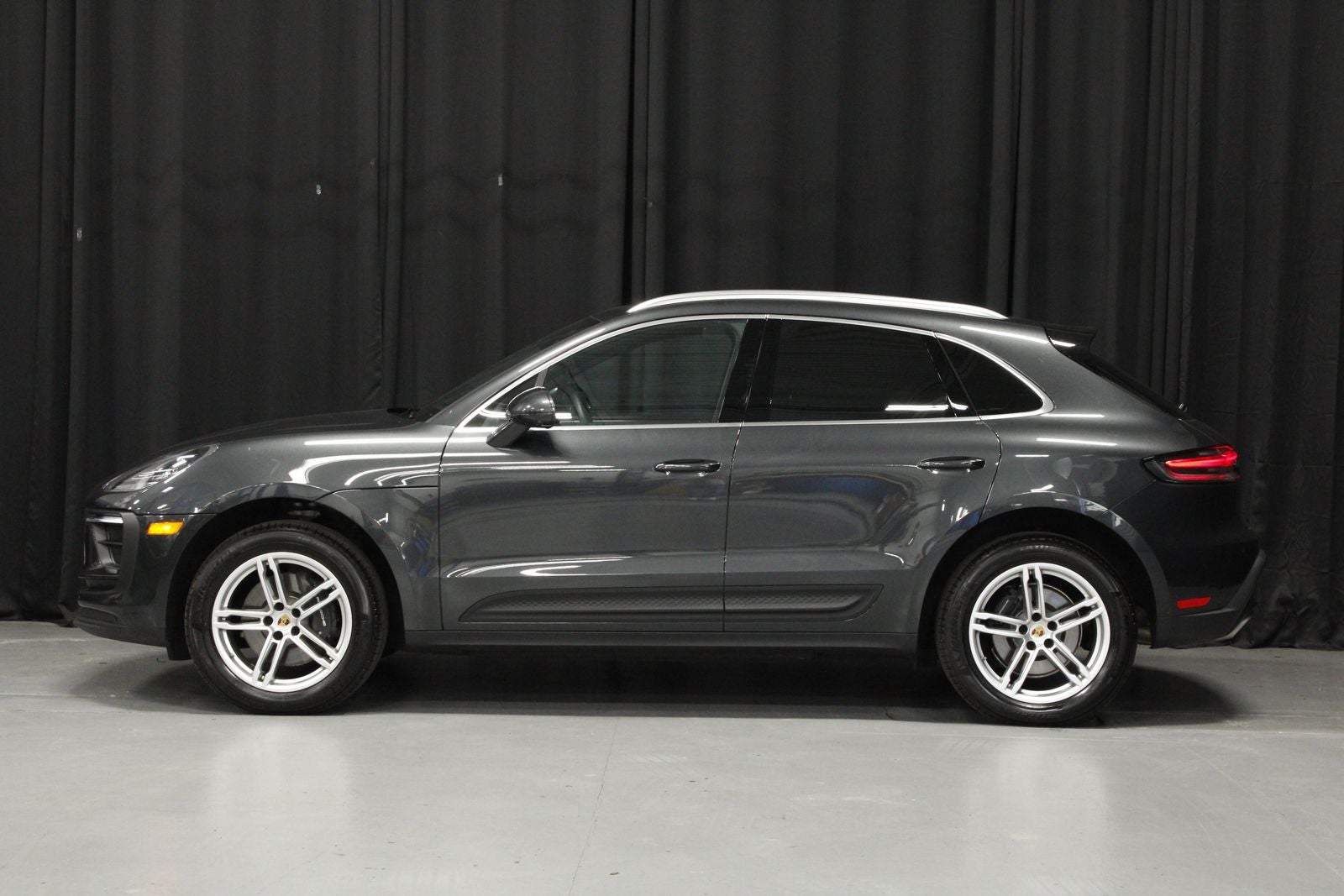 2025 Porsche Macan Macan