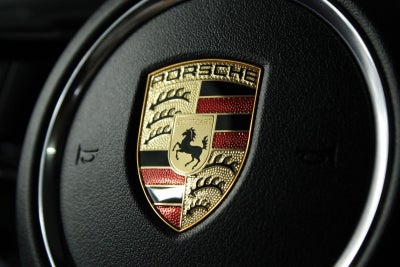 2025 Porsche Macan Macan