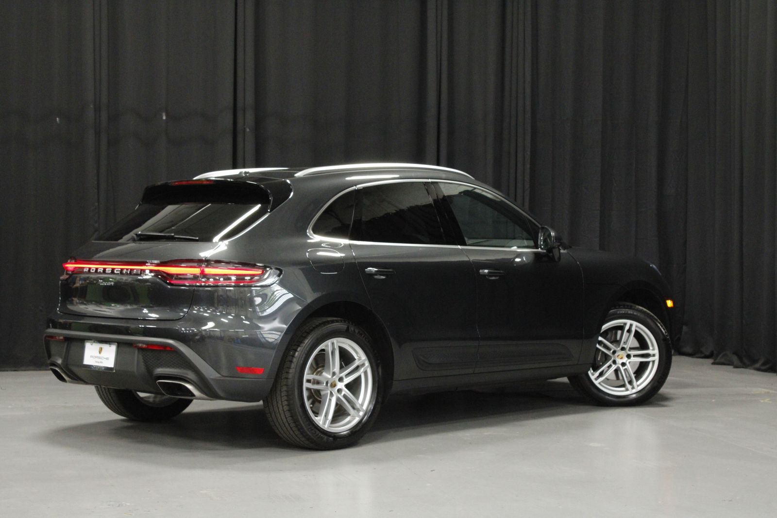 2025 Porsche Macan Macan