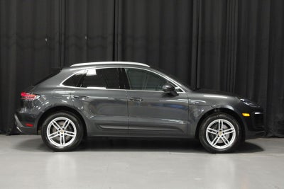 2025 Porsche Macan Macan