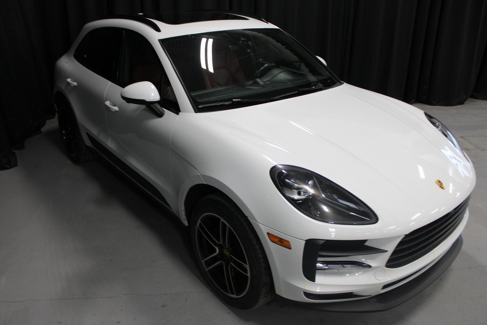 2021 Porsche Macan Base