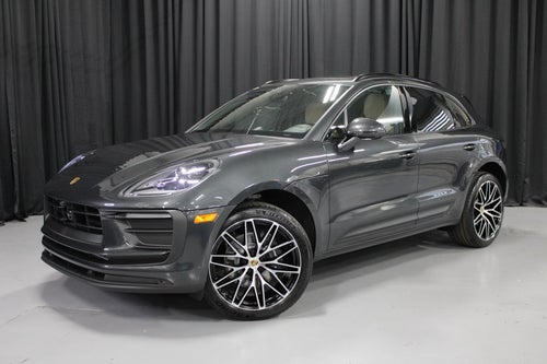 2026 Porsche Macan Base