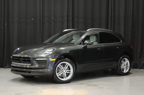 2026 Porsche Macan Base