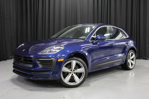 2025 Porsche Macan Base
