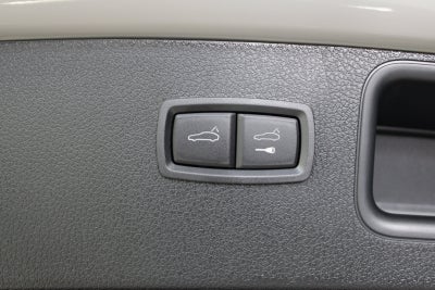 2026 Porsche Macan T