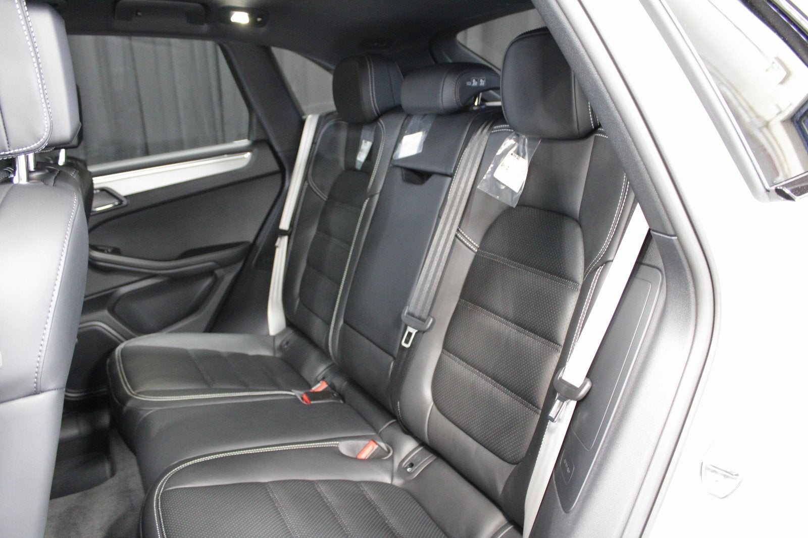 2026 Porsche Macan T