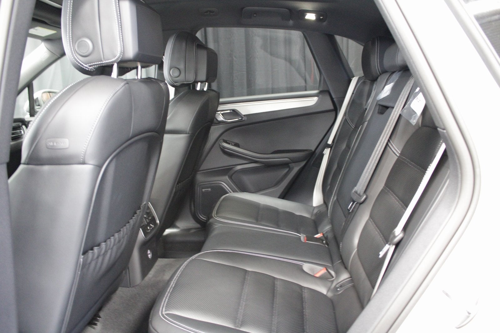 2026 Porsche Macan T