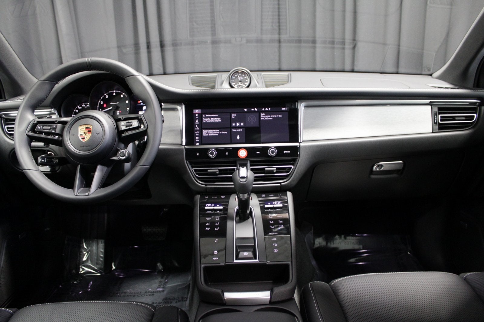 2026 Porsche Macan T