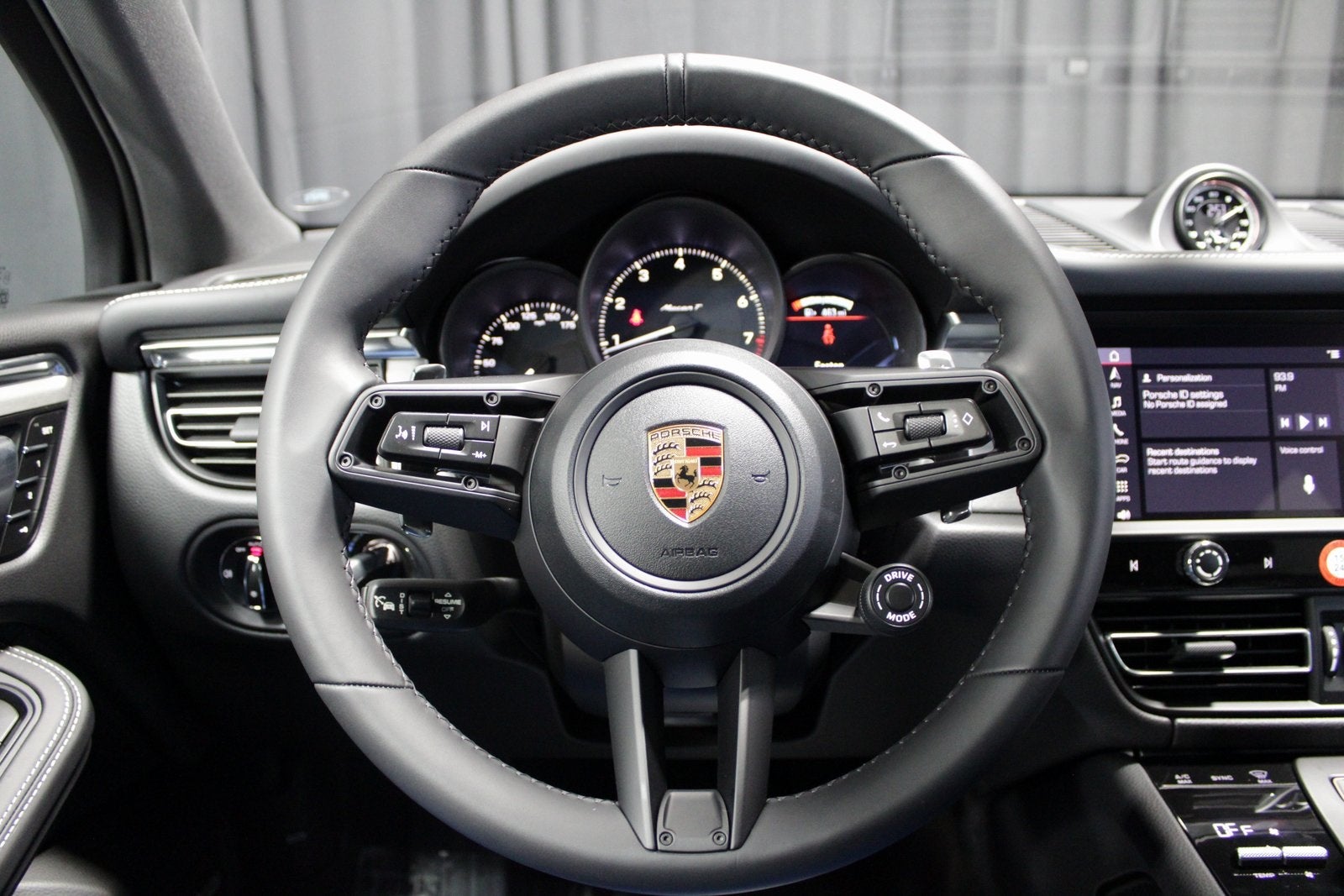 2026 Porsche Macan T