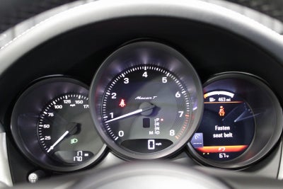 2026 Porsche Macan T