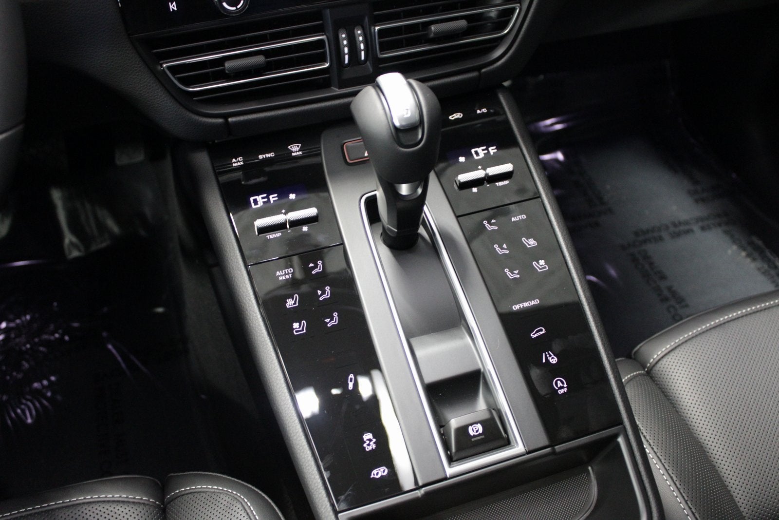 2026 Porsche Macan T