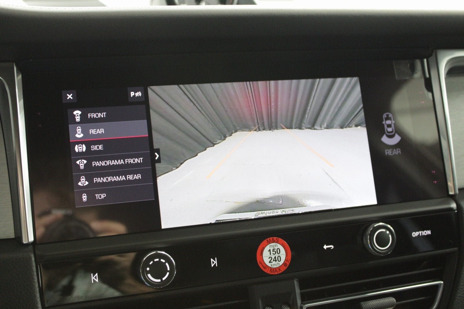 2026 Porsche Macan T