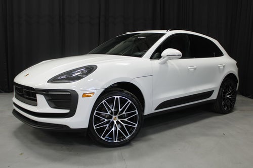 2026 Porsche Macan Base