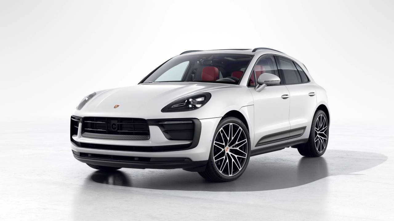 2026 Porsche Macan Base