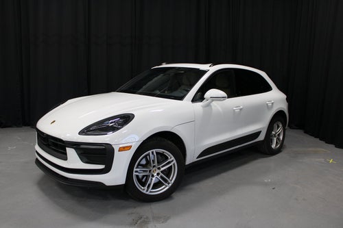2025 Porsche Macan Base