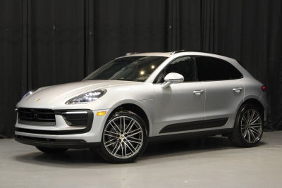 2026 Porsche Macan Macan